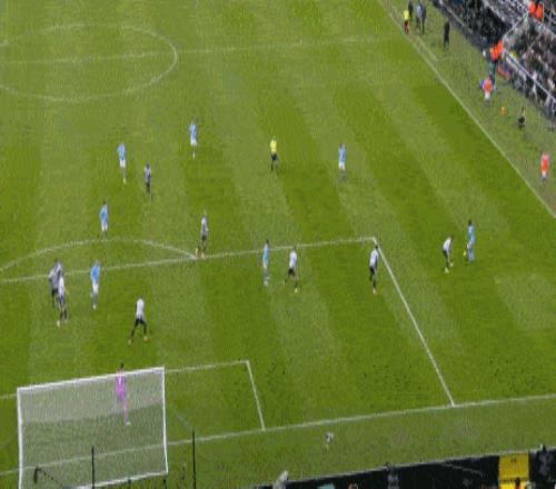 中籍球迷围,攻辱骂日队,球衣男,MG,MG平台,MG官网,MG,MG百家乐,MG