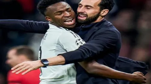 皇马独揽最佳教练、最佳前锋、最佳俱乐部三项荣誉